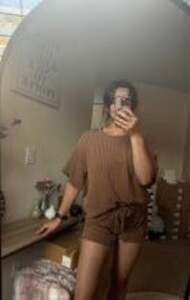 Knit bottoms